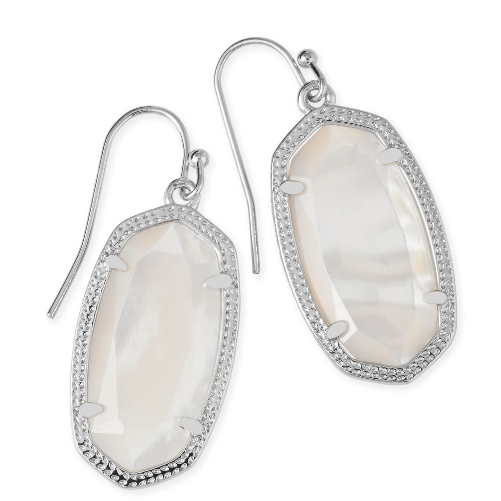 Dani Silver Drop Earrings In Ivory Pearl